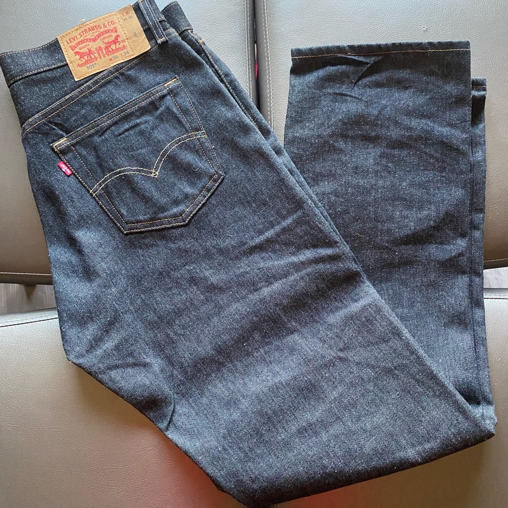 Levi’s Original 501’s “dark ridged”